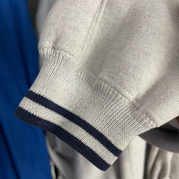 Vintage - University at Buffalo Looney Toons Crew Neck - Picture 3 of 4